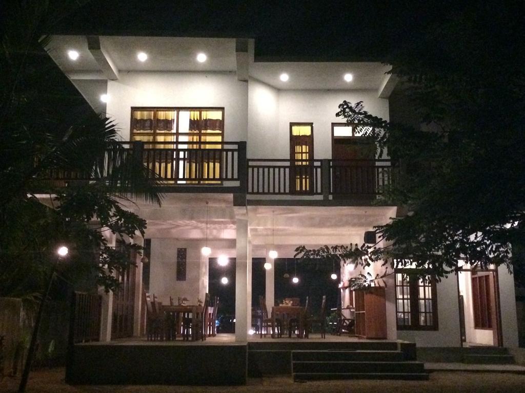 Beach House Habaraduwa Koggala Dış mekan fotoğraf